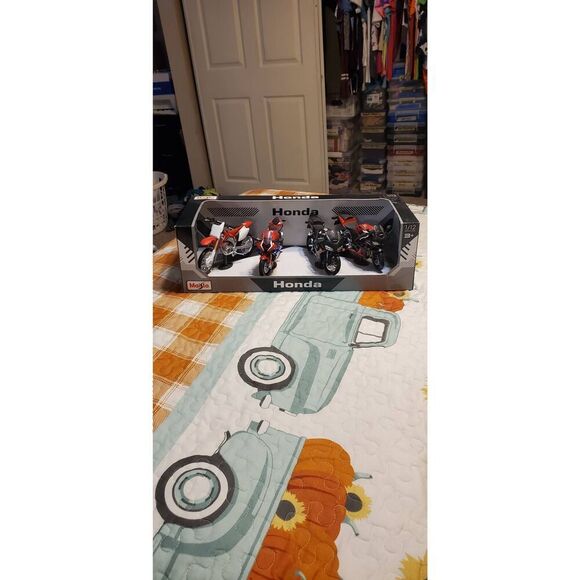 NEW MAISTA HONDA DIE CAST MOTORCYCLE MODELS - Picture 2 of 9